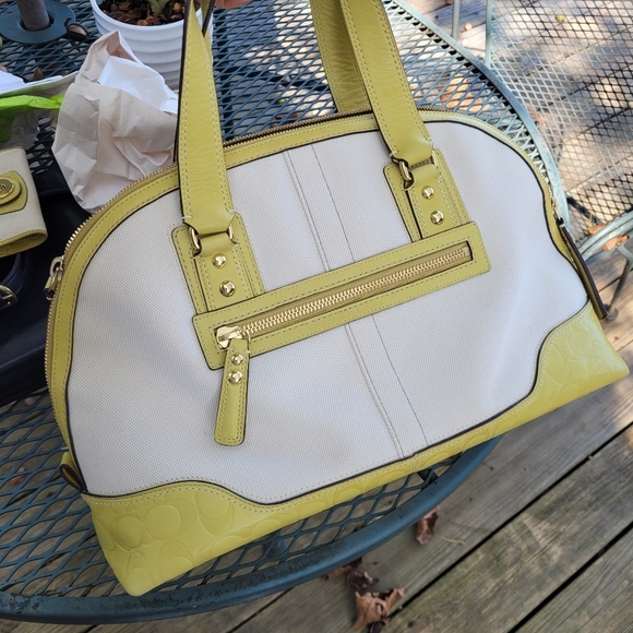 Coach  Hampton Miranda Canvas embossed leather Satchel M0793-11954 - Picture 2 of 16